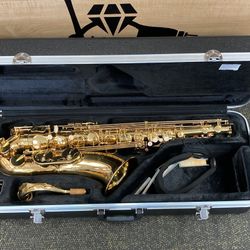 Etude ETS-200 Student Series Tenor Saxophone with Case