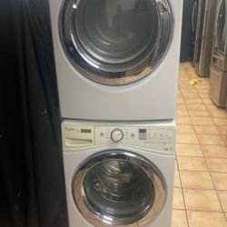 WASHER AND GAS DRYER SET 