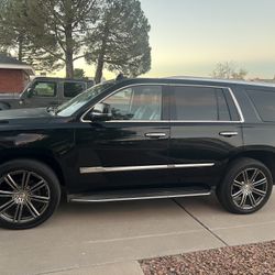 2015 Cadillac Escalade - Luxury Sport Utility 4D