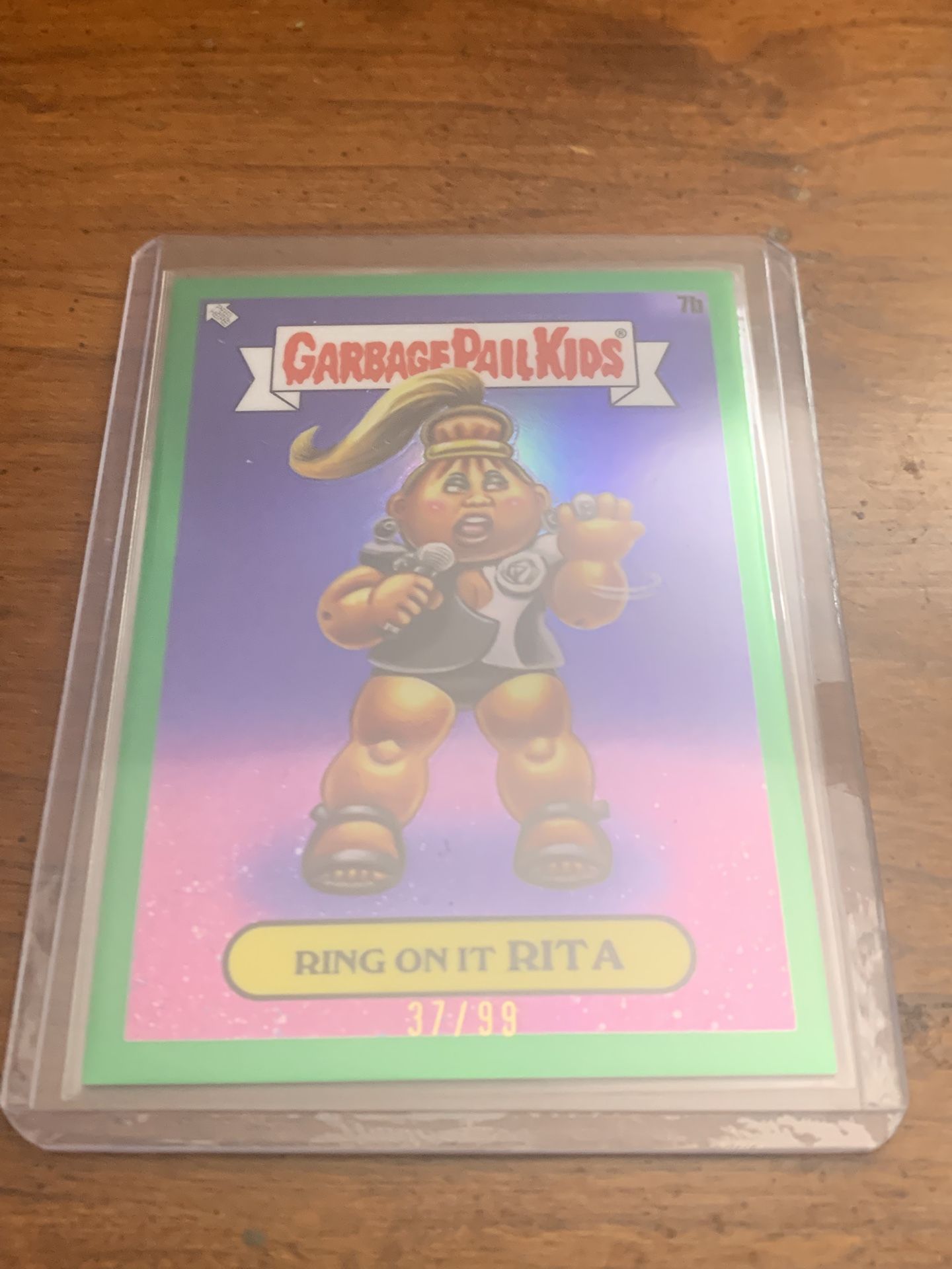 Ring On It Rita (Beyoncé Parody) Green Refractor /99 Numbered Beyoncé Parody Garbage Pail Kids Card