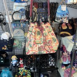NWOT Disney Lion King Dooney And Burke Shoulder Bag 11 X 14