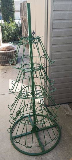 Wine bottle rack