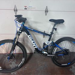 Men’s giant trance x size medium