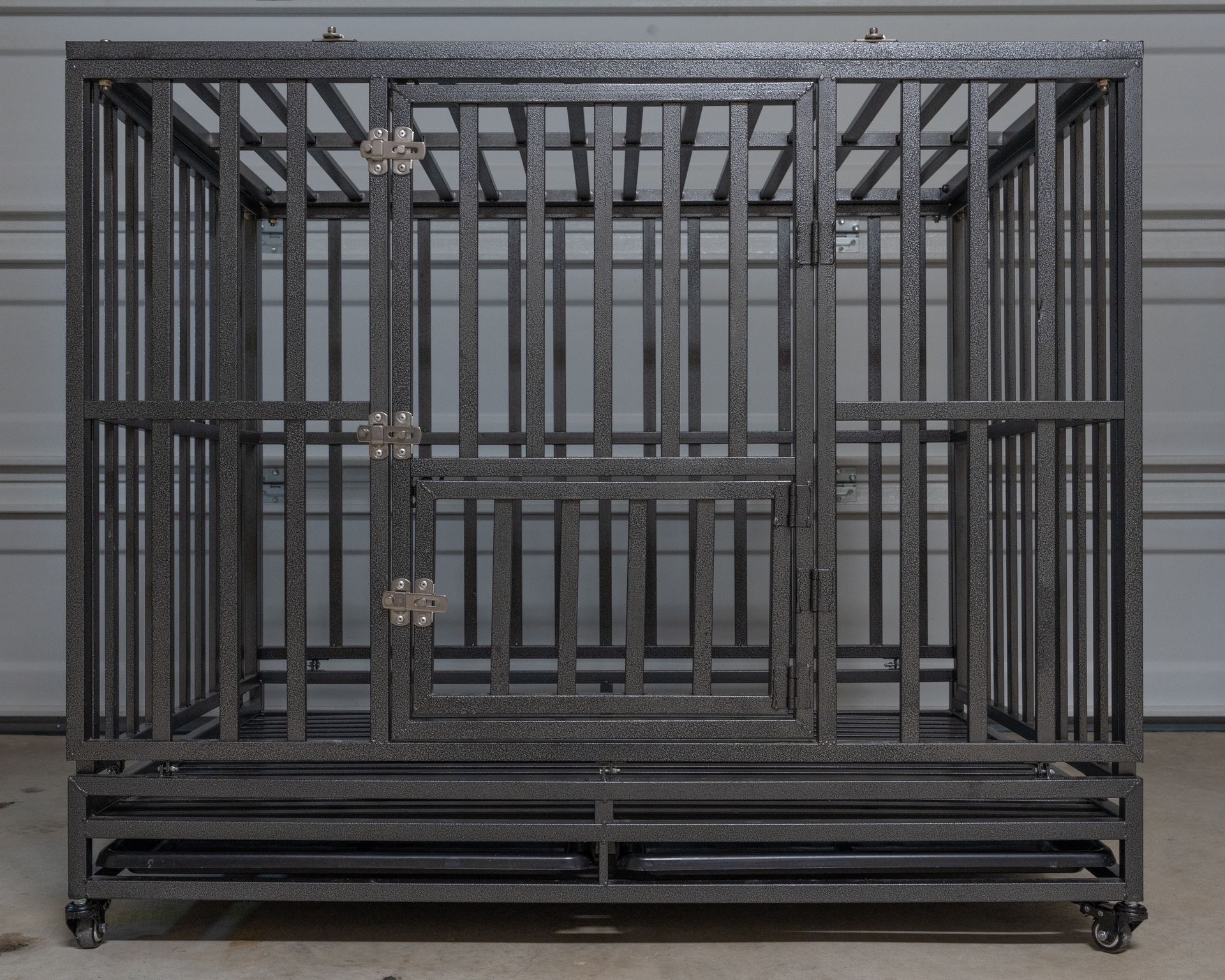 Heavy Duty Dog Crate for Sale in Fort Worth, TX OfferUp