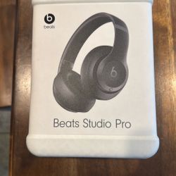 Brand New Beats Studio Pro (in Box)