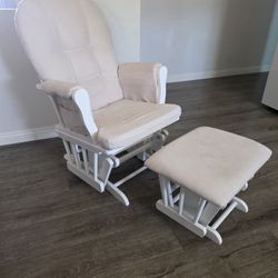 Glider & Ottoman 