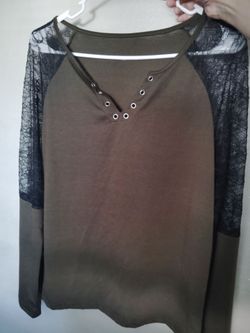 Long sleeve woman's