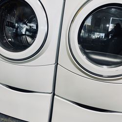 White Washer Dryer Front Loads