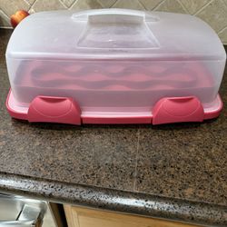 Cake And Cupcake Holders