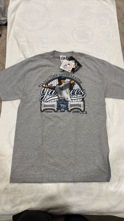 New York Yankees T shirt