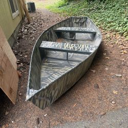 11.5 Camo Aluminum Boat 