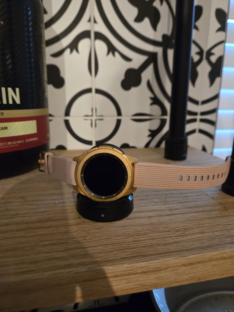 Rose Gold Galaxy Watch 