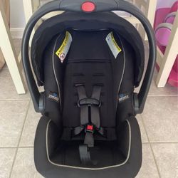 Graco Car seat