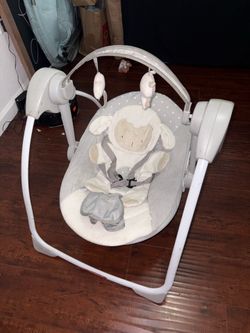 Baby swing