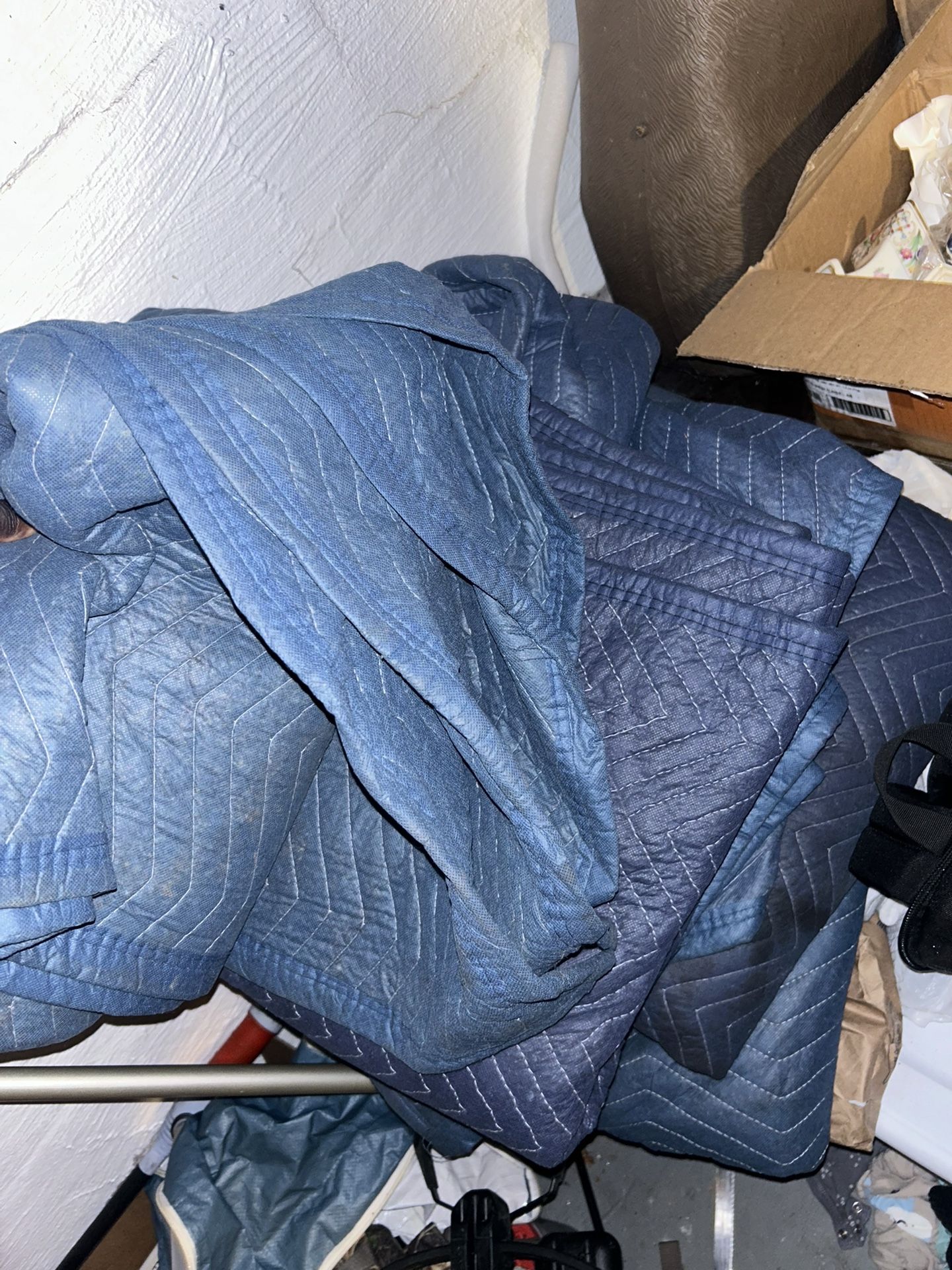 Moving Blankets