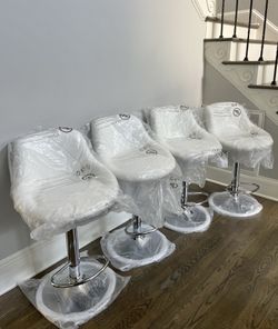 New 4 White Modern Bar Stools 