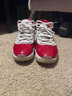 Air jordan 11 retro “cherry”