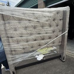 QUEEN BED FRAME 