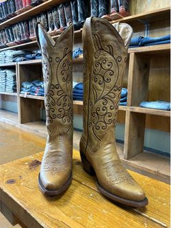 Women Boots
