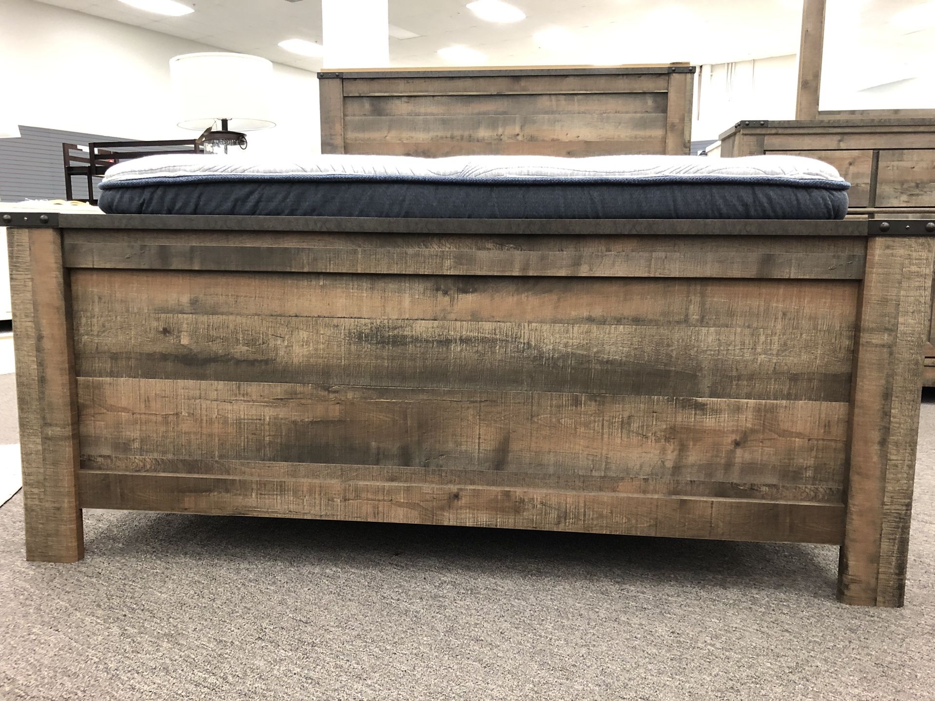 Queen Bed