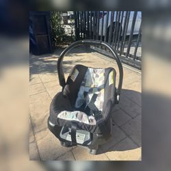  Baby Trend Car Seat With Base 