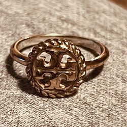 Tory Ring