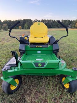 John Deere Z315E Zero Turn Lawn Mower