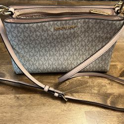 Michael Kors Trista Medium Crossbody Bag