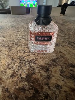 Perfume Valentino born in Roma