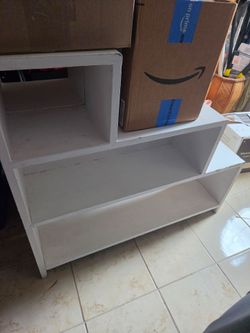 solid wood plant/whatnot stands