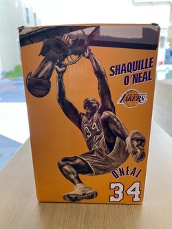 Shaquille O’Neal 34 LA Los Angeles Lakers Basketball Dunk Sculpture Mint Condition