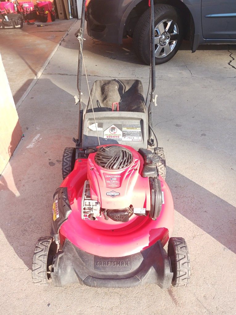 Craftsman Lawn Mower M110