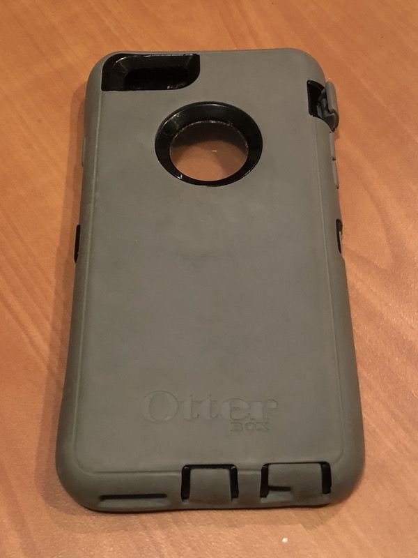 OtterBox defender case for iPhone 6