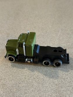 Diecast & Plastic Semi Truck Cab Green only 1/64