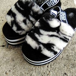Fur Ugg Slides