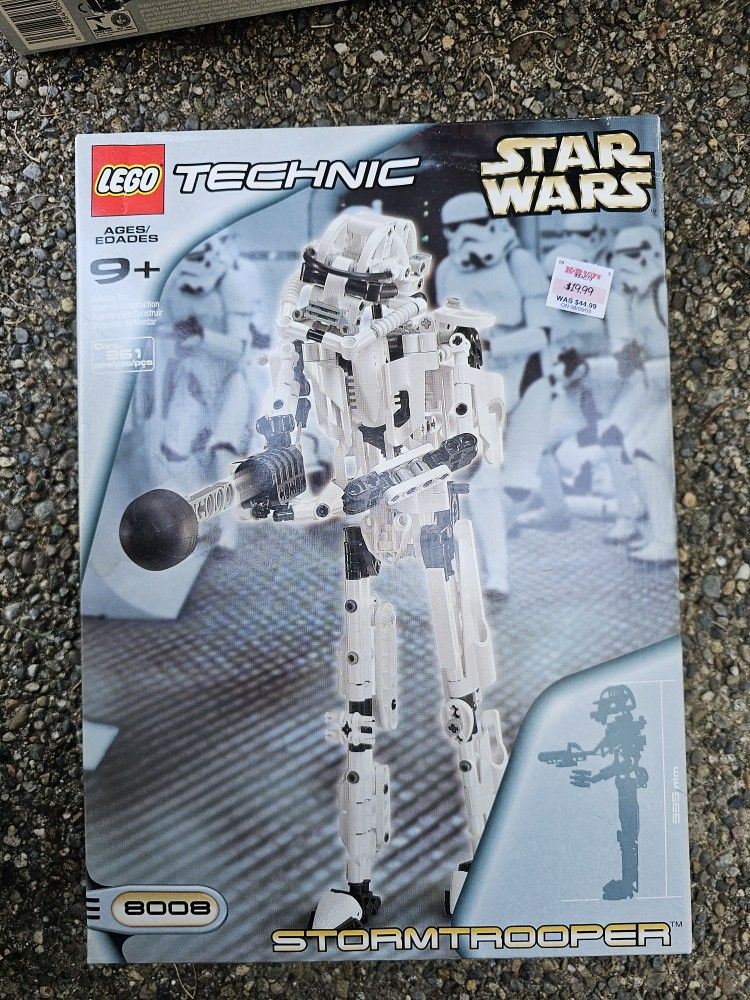 Lego STAR WARS Technic Storm Trooper Model 8008