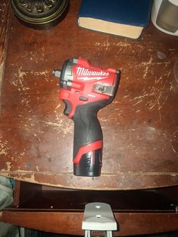 Brand NEW Milwaukee STUBBY 1/2 inch Frictio Ring IMPACT 