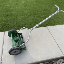 Push Lawnmower