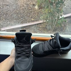 Black Cat 4s OG Great Condition $500