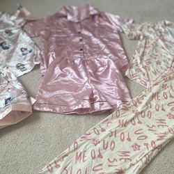 Brandnew 3 set sleeping clothes size small