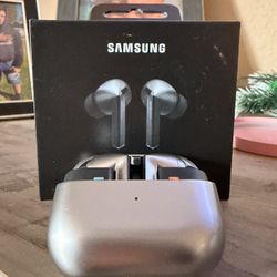 Galaxy Buds 3 Pro