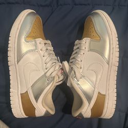 Nike Dunks