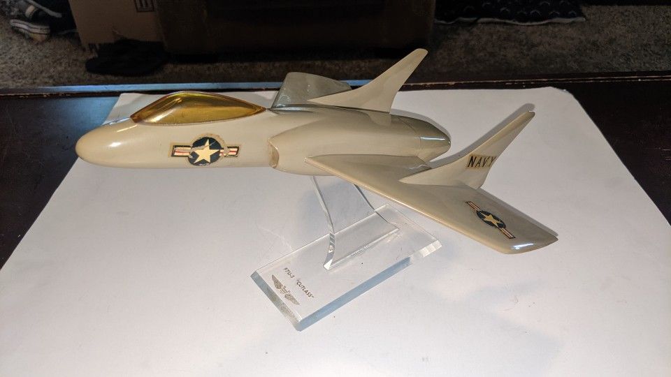 Vaught F7U-3 Cutlass Resin Display Model Made By Topping