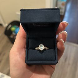 Disney Enchanted collection frozen ring, Size 7