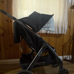 OXO Cubby stroller In charcoal 