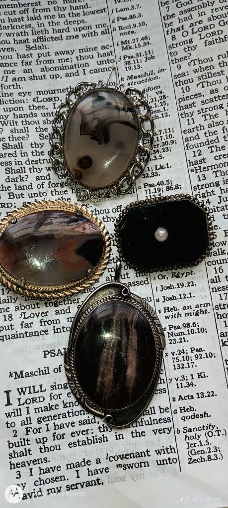 Lot Of 4 Vintage Brooches/ Pendant