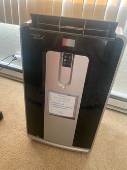 Portable Ac for sale along with vent pipe