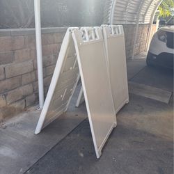 Sign stand