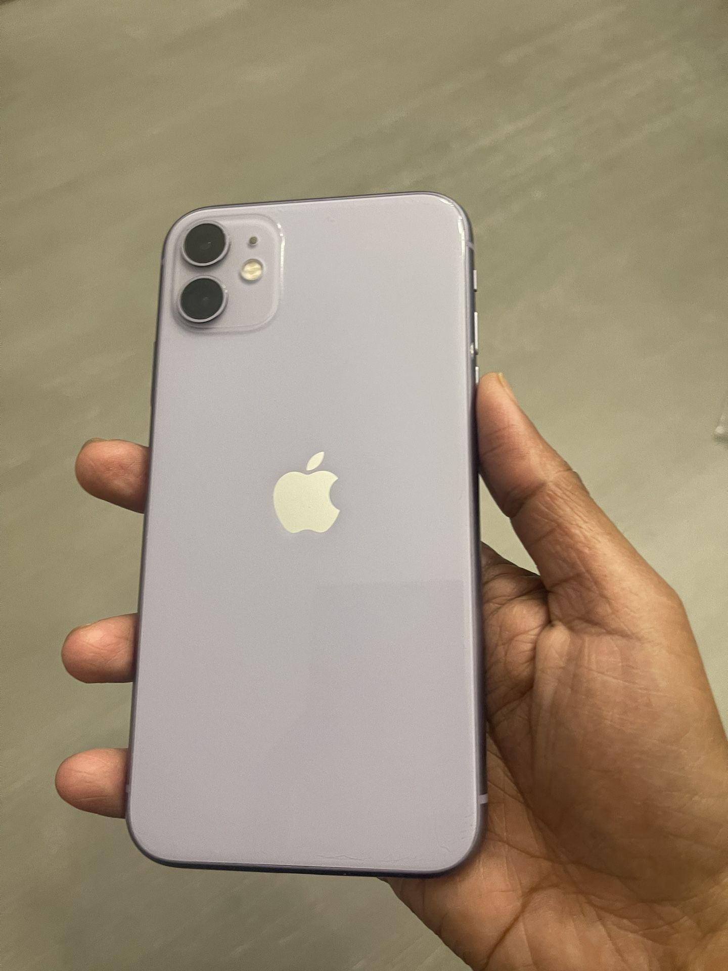 iPhone 11