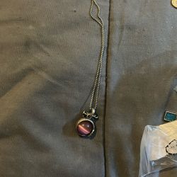 Pretty necklace brand new